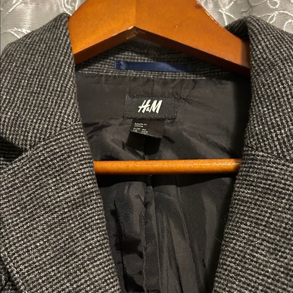 H&M Charcoal Jacket with Button Details - Picture 2 of 8